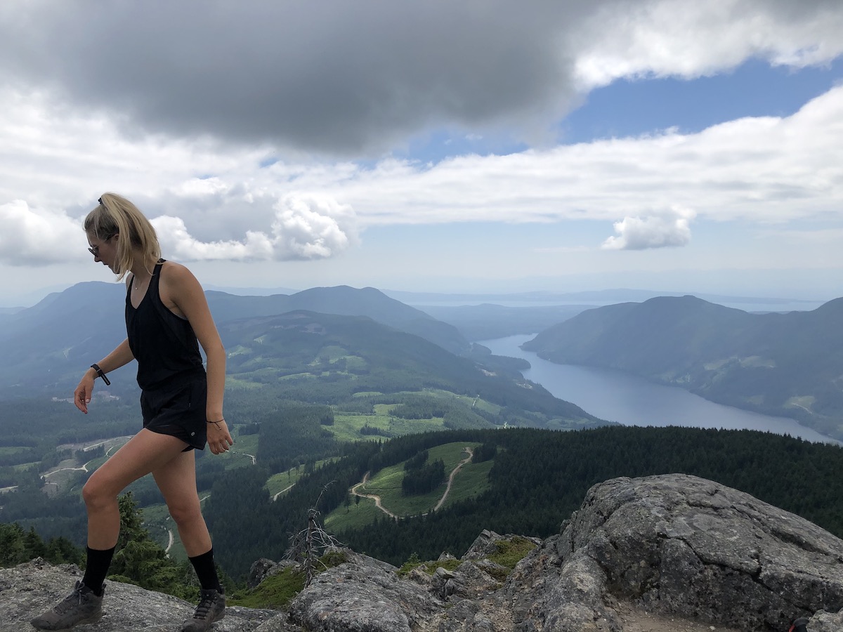 Tin Hat Mountain Hut Loop Hike Sunshine Coast Trail Powell River