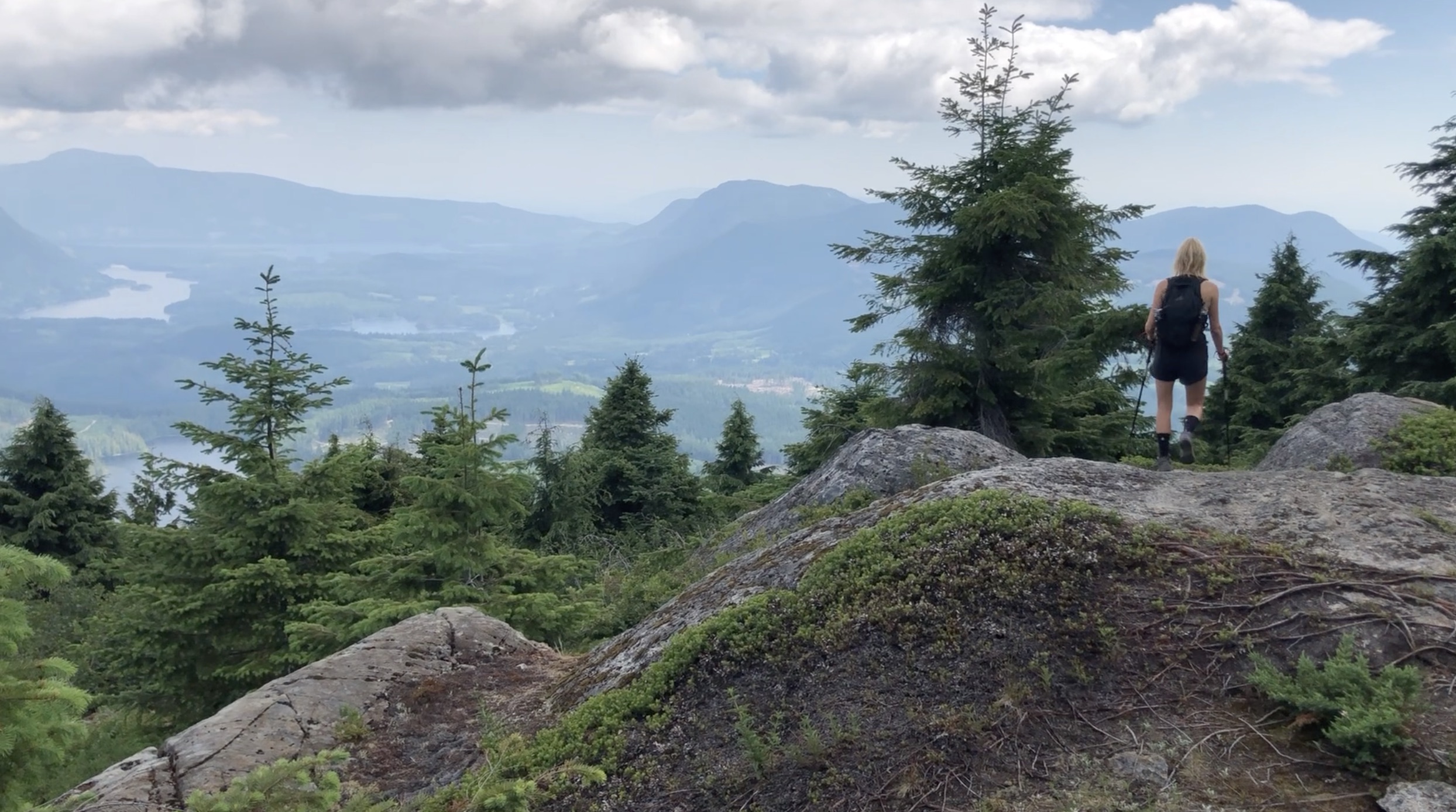 Tin Hat Hut Hike, Sunshine Coast Trail, Powell River BC