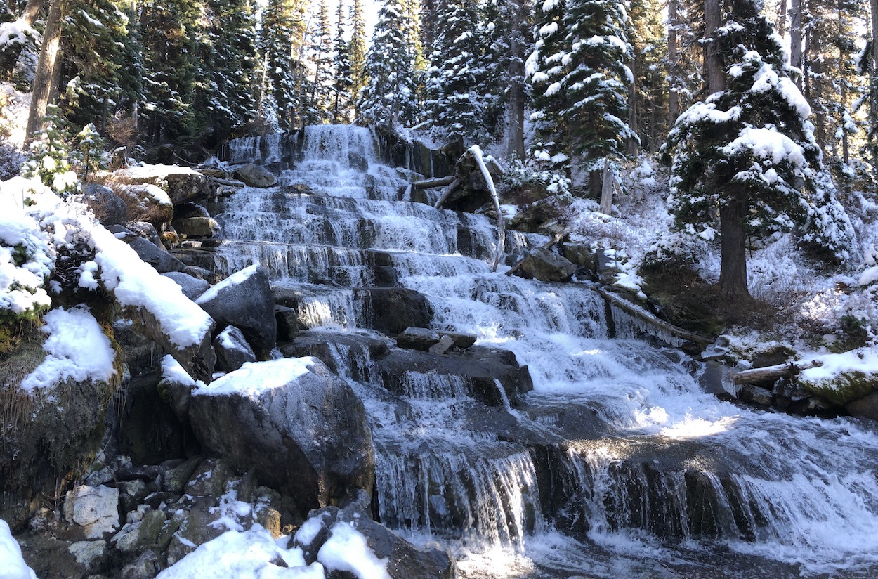 Joffre Lakes in the wintertime