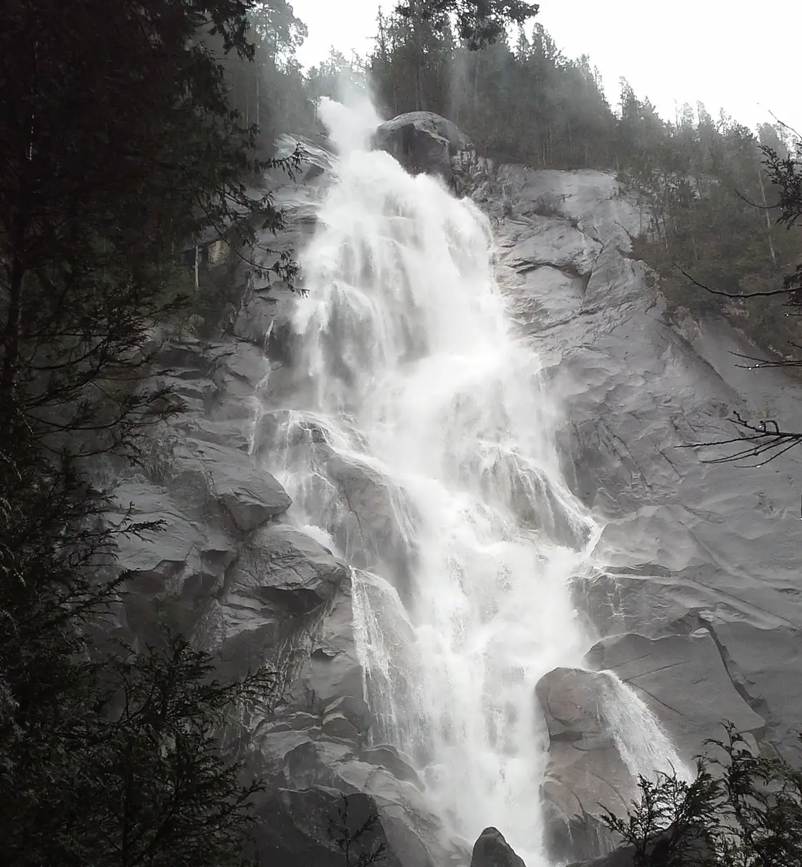 Shannon Falls, Squamish BC 