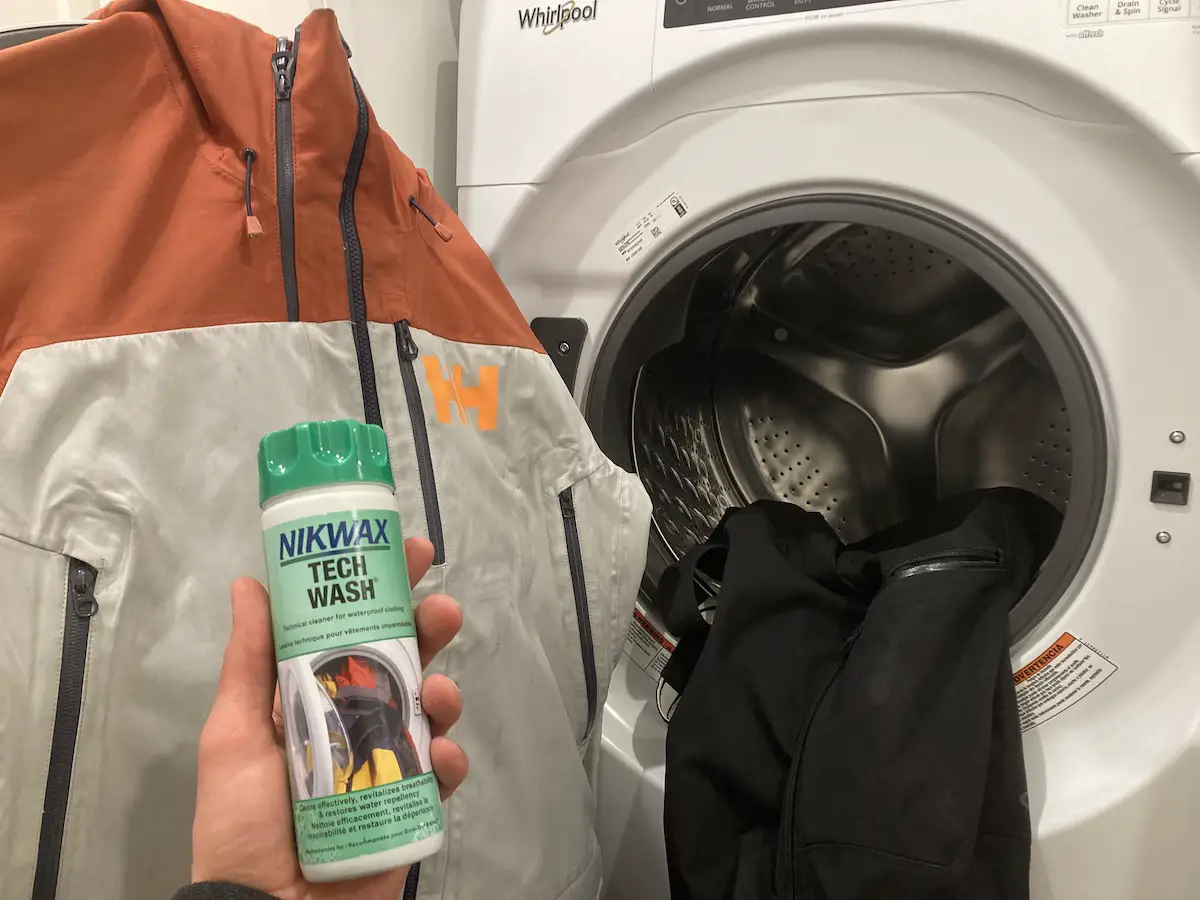 How to Re-waterproofing ski gear using NikWax Tech Wash 